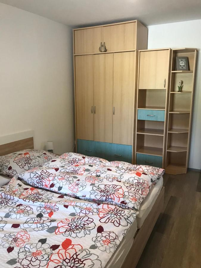 Apartman Plovarna Apartment Kamenice nad Lipou Exterior foto